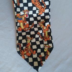 Disney Pooh TIGGER Tie One Size Checked Pattern